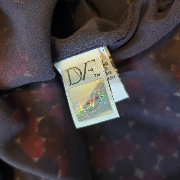 Diane Von Furstenberg Aleni Blouse Women's 4 Red Navy Rust Silk Circle Print - Picture 8 of 12